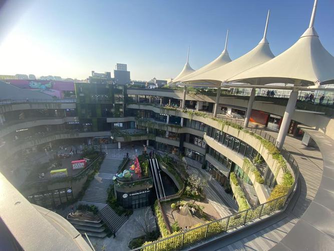 男生电影院：专属兄弟观影指南，解锁硬核大片与热血长尾关键词推荐