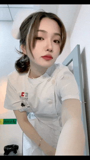 手掌偏黄的是什么原因女性的相关介绍