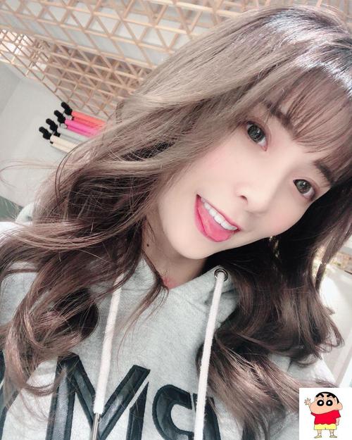 日本有夫之妇精油按摩：舒缓压力与私密放松的奢华体验｜深层解压技法｜夫妻情感升温指南