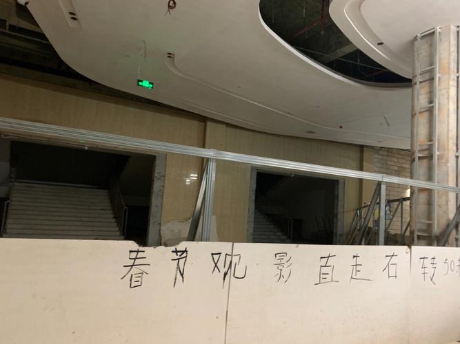 人妻少妇粉色av的相关介绍