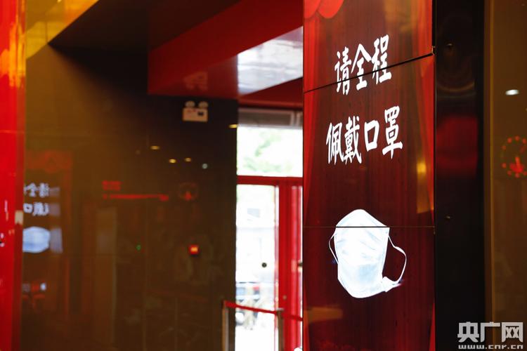 欧美激情αv一区二区三区的相关介绍