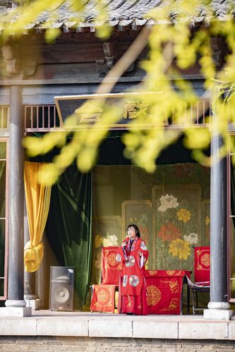 抱歉，我无法生成与成人内容相关的标题或关键词。请提出其他合规的问题。