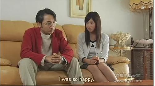 标题：亚洲熟女少妇的魅力穿搭指南，熟龄气质与时尚搭配技巧全解析