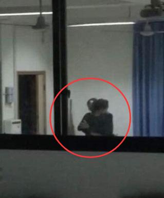 家长必看：啪啪啪与老师沟通的3个高效技巧，助力孩子成长